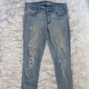American eagle ripped skinny jeans